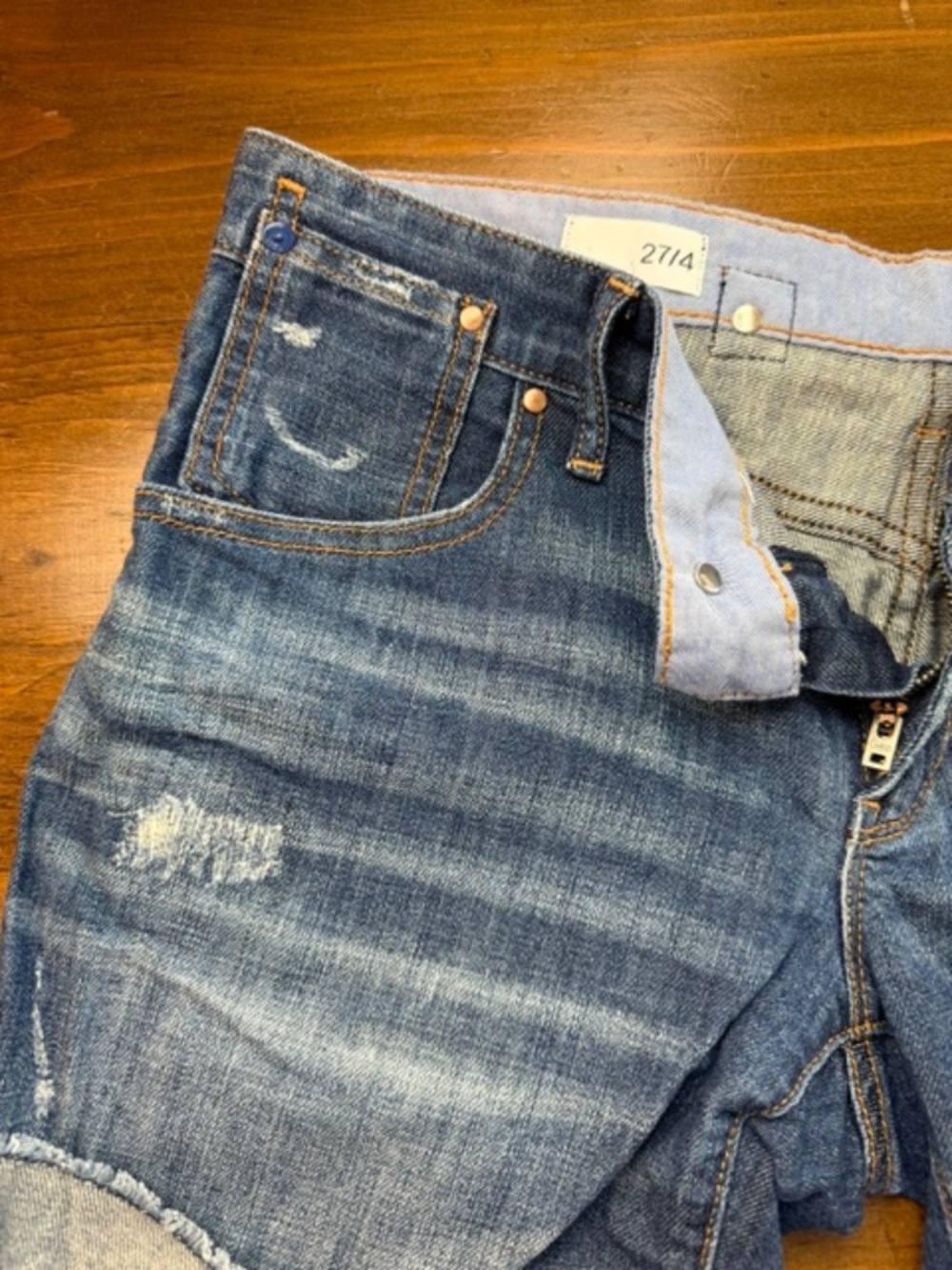 GAP 1969 Distressed Jean Shorts Women's Size 4/27 Deconstructed Dark Wash - Picture 6 of 8
